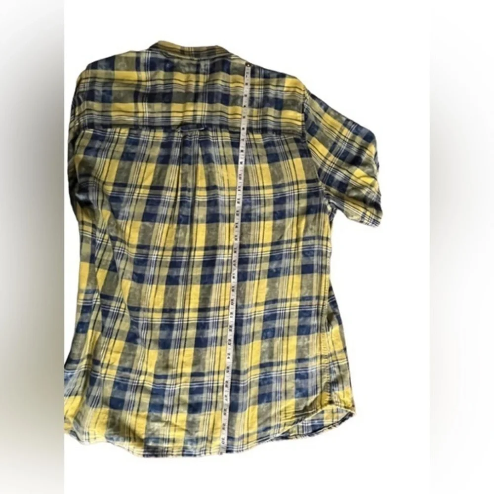 True Religion XL mens slim‎ short sleeve button down shirt